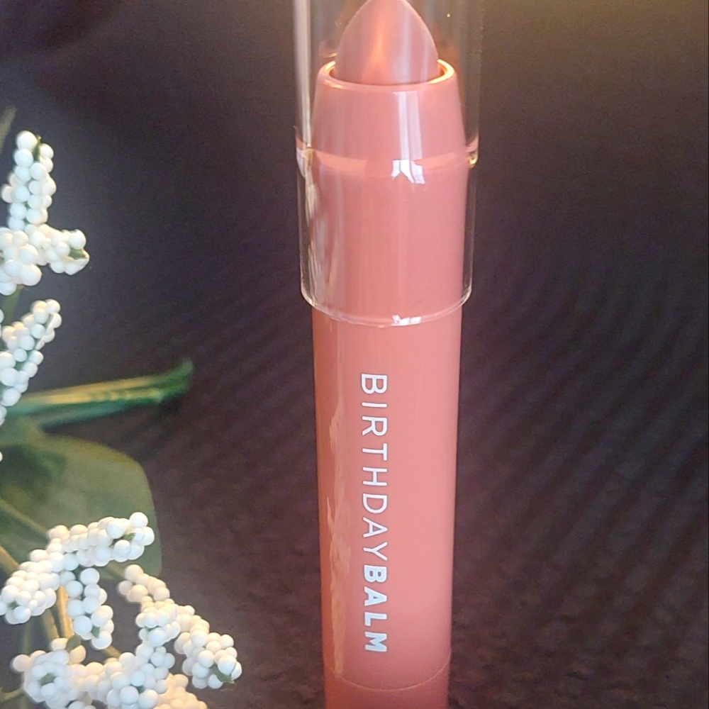 Moisturizing Lip Crayon